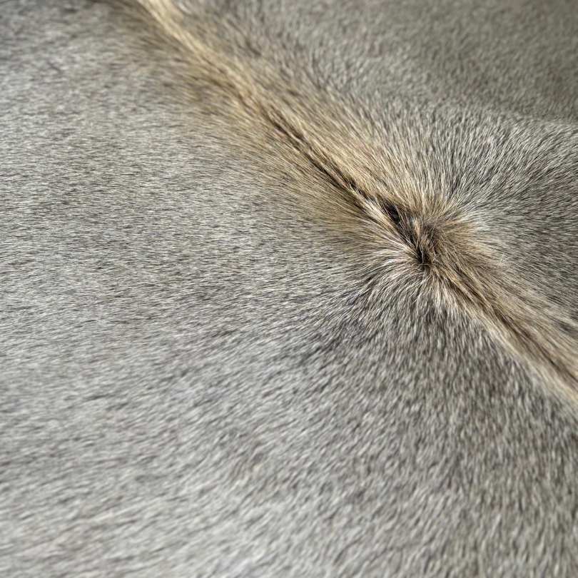 Tapete Bovino Natural Gris I G010